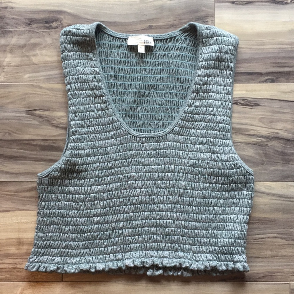 Wilfred Free by Aritzia Natane Smocked Crop Tank Top | Mottled Green | Sz M - Picture 10 of 11
